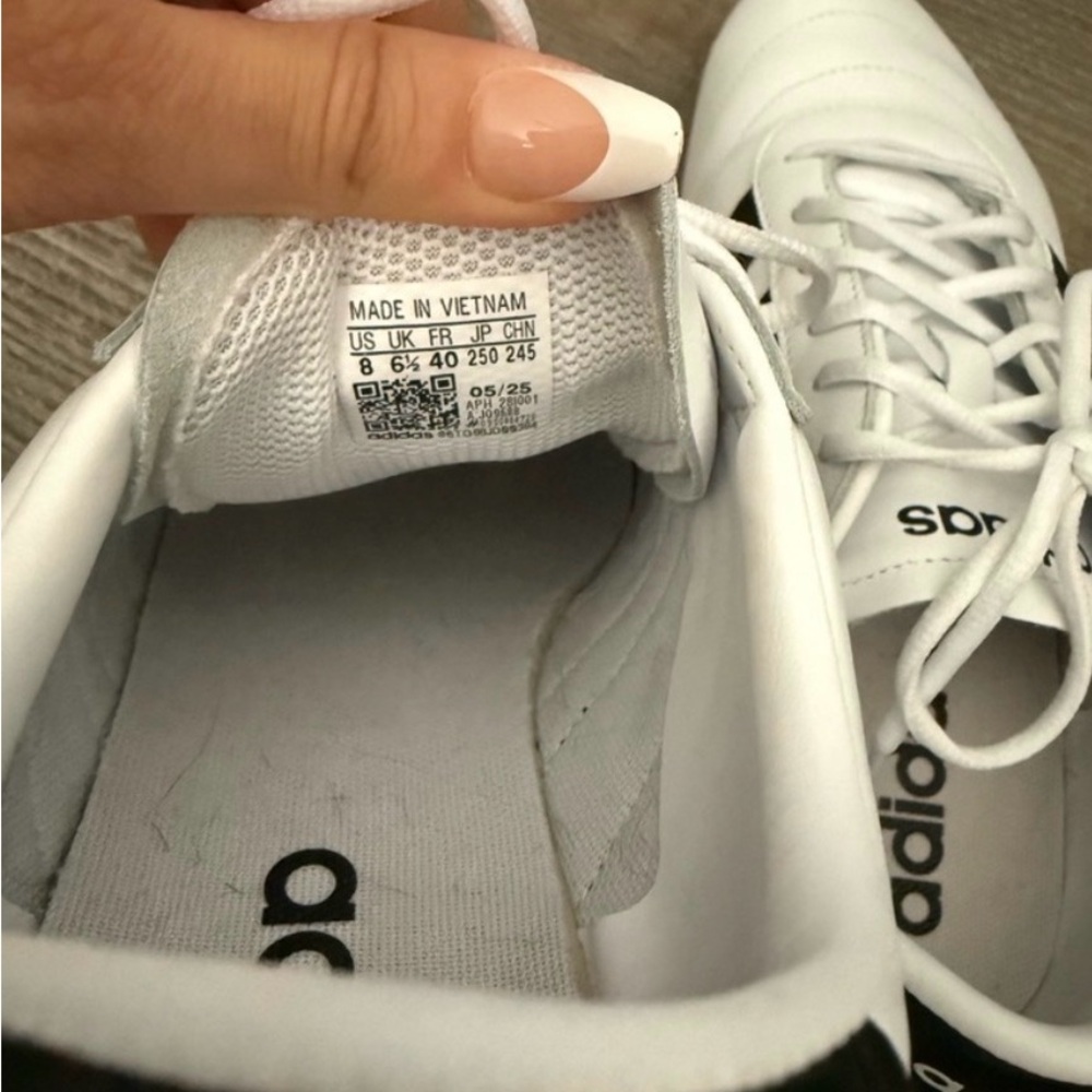 Adidas Grand Low Court Sneakers - Picture 5 of 8